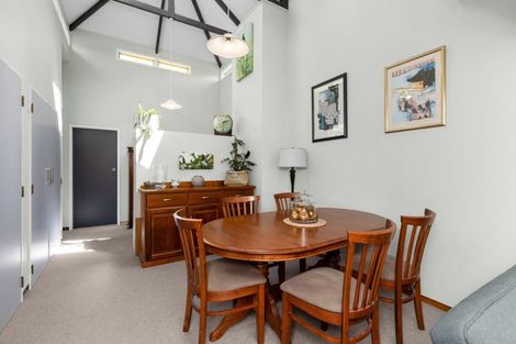Photo of property in 21 Upham Crescent, Taradale, Napier, 4112