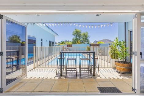 Photo of property in 35 Pinotage Drive, Greenmeadows, Napier, 4112