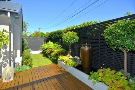 Photo of property in 3/218 Springfield Road, St Albans, Christchurch, 8014