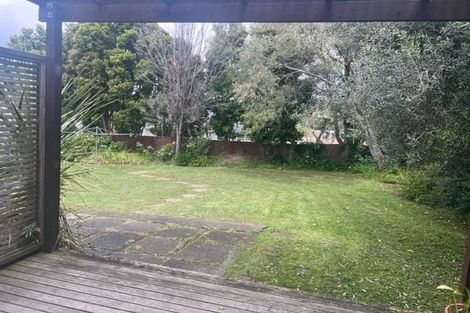 Photo of property in 2/56 Lynden Avenue, Hillcrest, Auckland, 0627