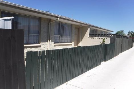 Photo of property in 2/79 Champion Street, Edgeware, Christchurch, 8013