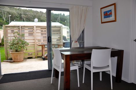 Photo of property in 15 Seaview Road, Waihi Beach, 3611