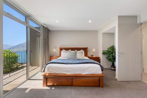 Photo of property in 6a Lancewood Lane, Queenstown, 9300