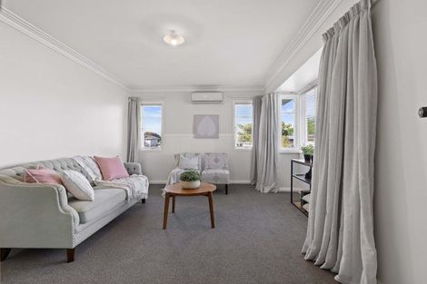 Photo of property in 2 Clarke Avenue, Te Aroha, 3320