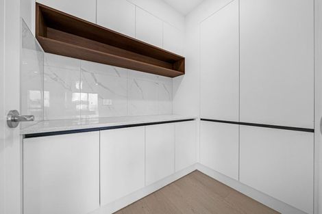 Photo of property in 30 Korowhiti Road, Clarks Beach, 2122