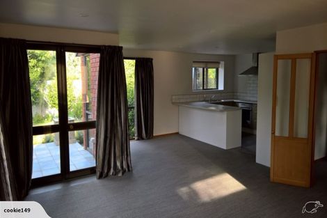 Photo of property in 2/40 Windermere Road, Papanui, Christchurch, 8053