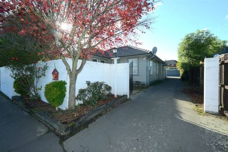 Photo of property in 118 Memorial Avenue, Burnside, Christchurch, 8053