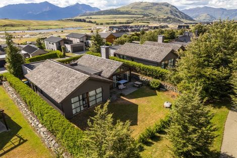 Photo of property in 4 Jackby Court, Jacks Point, Queenstown, 9371