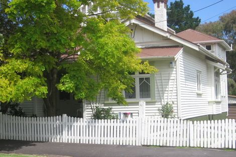 Photo of property in 33 Ewen Alison Avenue, Devonport, Auckland, 0624