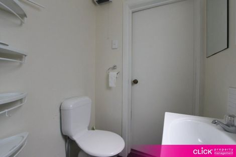 Photo of property in 64 South Road, The Glen, Dunedin, 9011