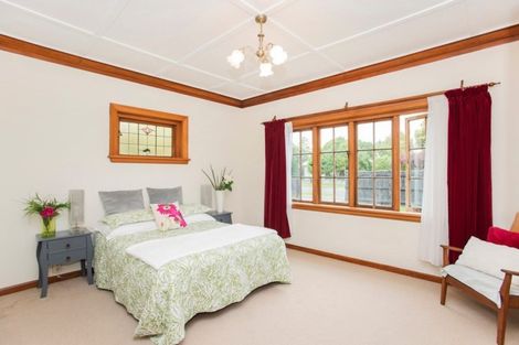 Photo of property in 122 Harris Street, Inner Kaiti, Gisborne, 4010