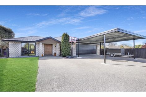 Photo of property in 42 Acacia Avenue, Rangiora, 7400