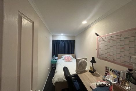 Photo of property in 9 Sequoia Grove, Mount Maunganui, 3116