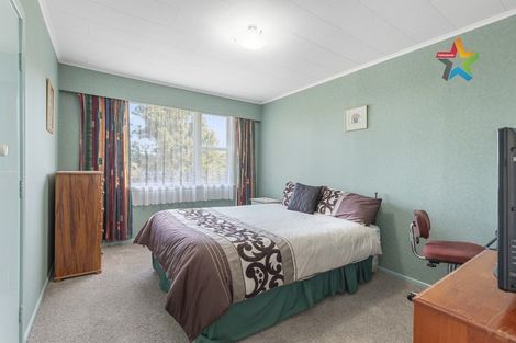 Photo of property in 5 Timaru Grove, Kelson, Lower Hutt, 5010