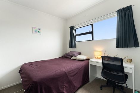 Photo of property in 2/18 Ashley Place, Papamoa Beach, Papamoa, 3118