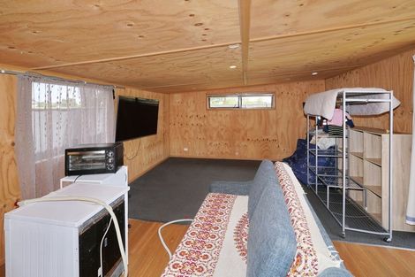 Photo of property in 171 Wainoni Road, Avondale, Christchurch, 8061