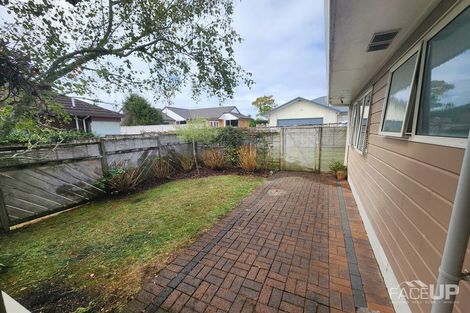 Photo of property in 26 Harbour Lights Close, West Harbour, Auckland, 0618