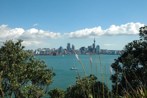 Photo of property in 58/45 Stanley Road, Stanley Point, Auckland, 0624