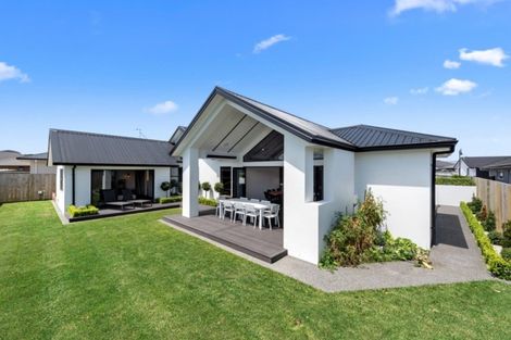 Photo of property in 4 Batten Drive, Flagstaff, Hamilton, 3210