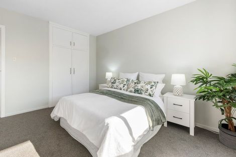 Photo of property in 1/17 Tyrone Street, Belfast, Christchurch, 8051