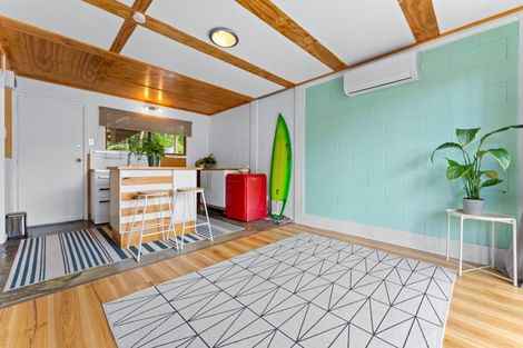 Photo of property in 280a Motutara Road, Muriwai, Waimauku, 0881