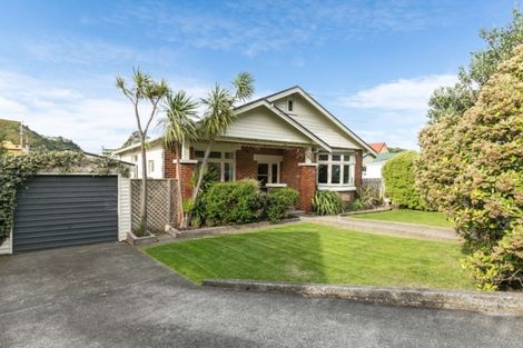 Photo of property in 173 Derwent Street, Island Bay, Wellington, 6023