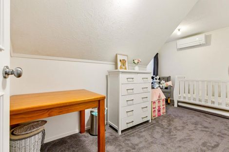 Photo of property in 2/16 Fernbird Place, Massey, Auckland, 0614