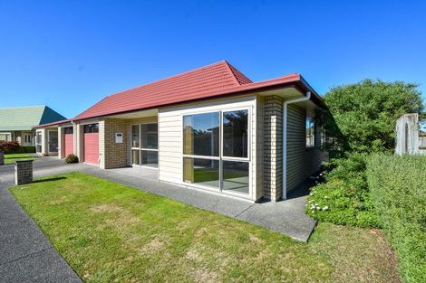 Photo of property in Villa Estate, 46/55 Armstrong Avenue, Carterton, 5713