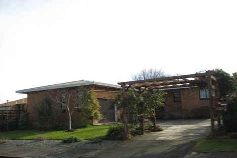 Photo of property in 12 Hamilton Avenue, Winton, 9720