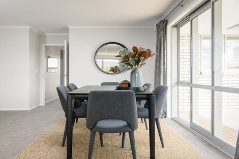 Photo of property in 41 Pyle Road West, One Tree Point, 0118