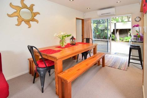 Photo of property in 51 Maygrove Drive, Orewa, 0931