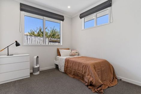 Photo of property in 33 Denny Hulme Drive, Mount Maunganui, 3116