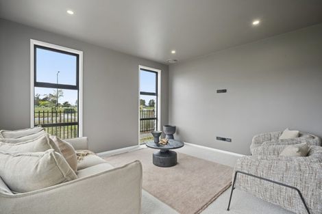 Photo of property in 1 Springwater Drive, Maewa, 4702