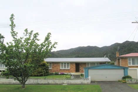 Photo of property in 15 Carlton Street, Te Aroha, 3320