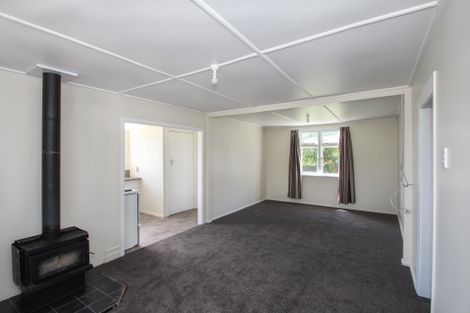 Photo of property in 15 Williams Street, Maheno, Oamaru, 9495