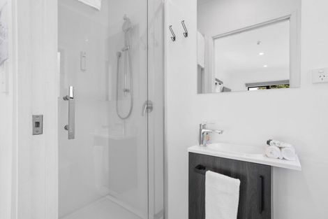 Photo of property in 106 Whitby Place, Whangamata, 3620