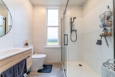 Photo of property in 2 Ettrick Street, Oamaru North, Oamaru, 9400