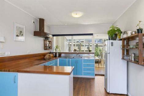 Photo of property in 26 Imperial Terrace, Melrose, Wellington, 6022