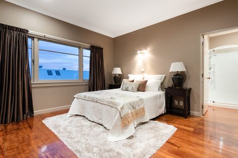 Photo of property in 37 Burrows Street, Tauranga South, Tauranga, 3112