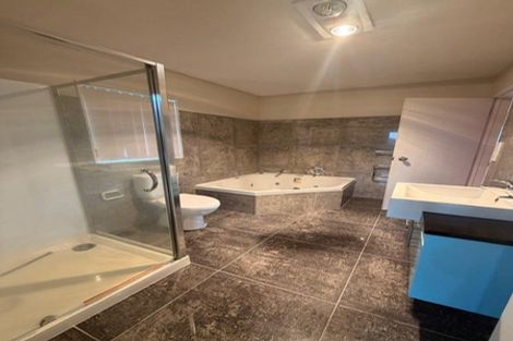 Photo of property in 42 Amaretto Avenue, Flat Bush, Auckland, 2019