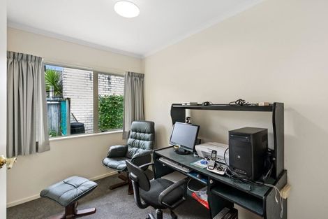Photo of property in 11 Belvedere Avenue, Waikanae, 5036