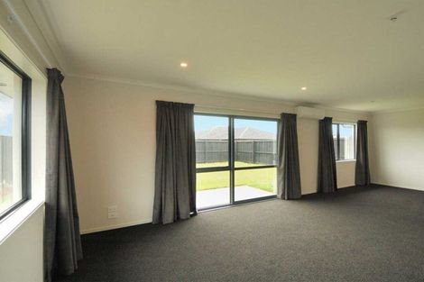 Photo of property in 17 Ragley Way, Rolleston, 7615