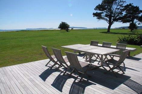 Photo of property in 160 Sands Crescent, Matarangi, Whitianga, 3592