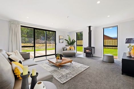 Photo of property in 9 Isthmus Place, Lake Hawea, Wanaka, 9382