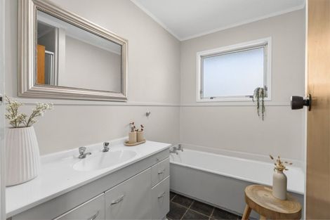 Photo of property in 29 Cullimore Street, Pukete, Hamilton, 3200