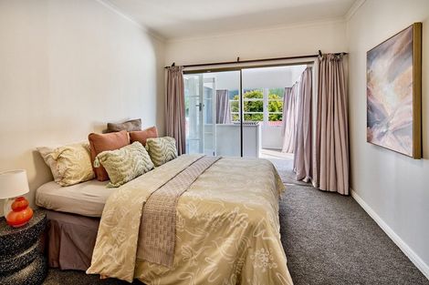 Photo of property in 35 Allen Terrace, Tawa, Wellington, 5028