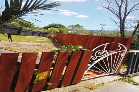 Photo of property in 2 Somme Road, Silverstream, Upper Hutt, 5019