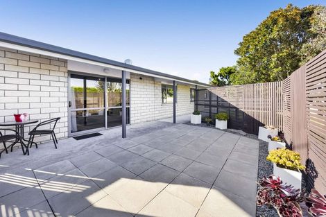 Photo of property in 212 Waihi Road, Hawera, 4610