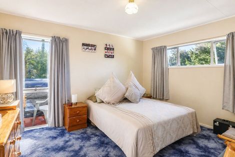 Photo of property in 96b Grand Vue Road, Kawaha Point, Rotorua, 3010