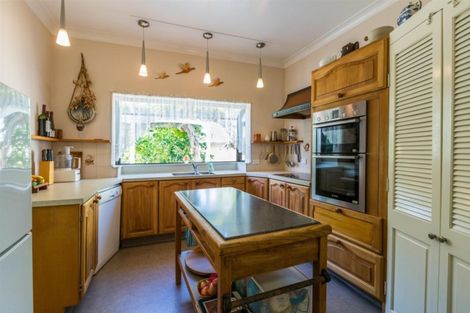 Photo of property in 5 Plassey Street, Havelock North, 4130